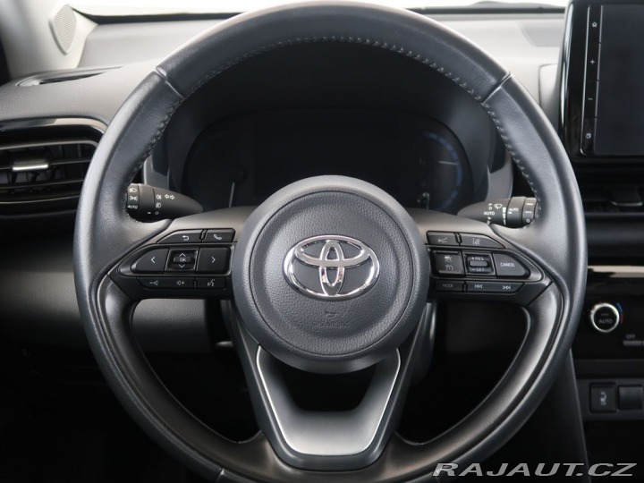 Toyota Yaris Cross 1.5Hybrid,CZ,1Maj,Comfort 2022