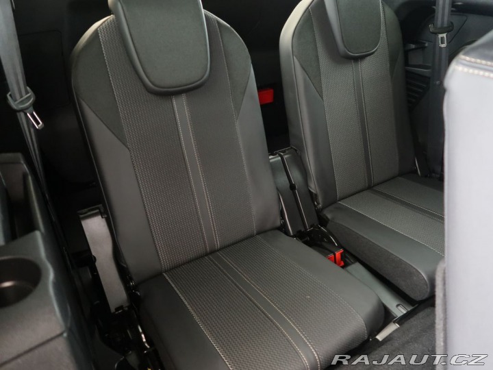 Peugeot 5008 1.2PureTech,96kW,AT,GT-Li 2023