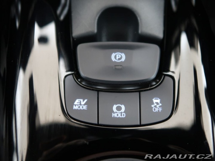 Toyota C-HR 2.0L,HEV,112KW,CVT,Execut 2021