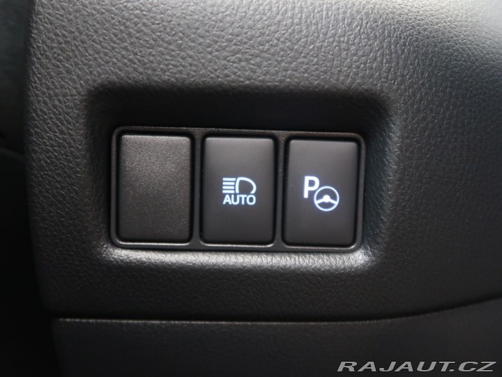 Toyota C-HR 2.0L,HEV,112KW,CVT,Execut 2021