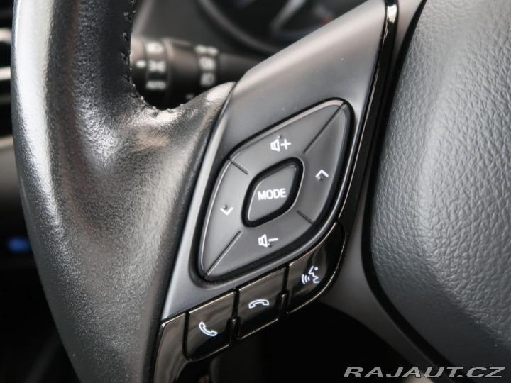 Toyota C-HR 2.0L,HEV,112KW,CVT,Execut 2021