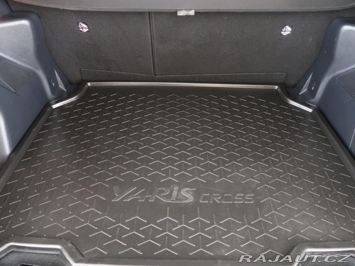Toyota Yaris Cross 1.5,HEV,CVT,Comfort,CZ,1M 2024
