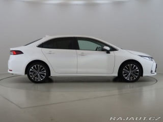 Toyota Corolla 1.5,92KW,Style,CZ,Manuál, 2024