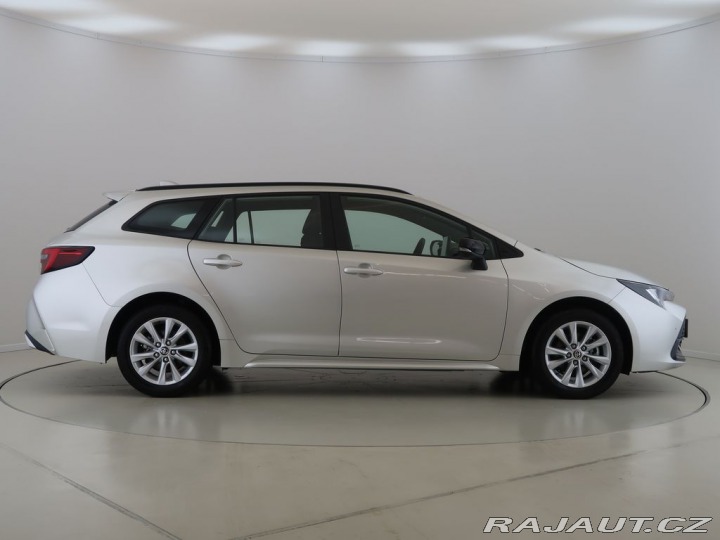 Toyota Corolla 1.8,Hybrid,e-CVT,Comfort 2025