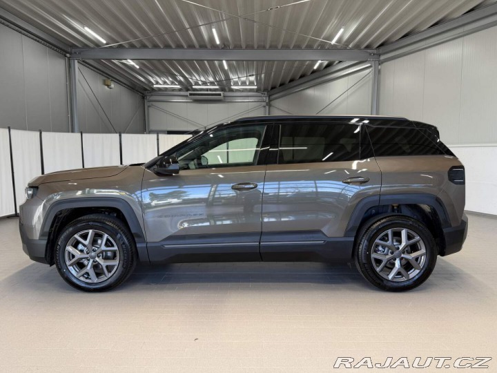 Jeep Compass First Edition e-Hybrid 14 2026