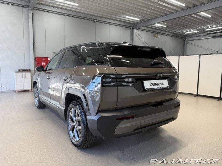 Jeep Compass First Edition e-Hybrid 14 2026