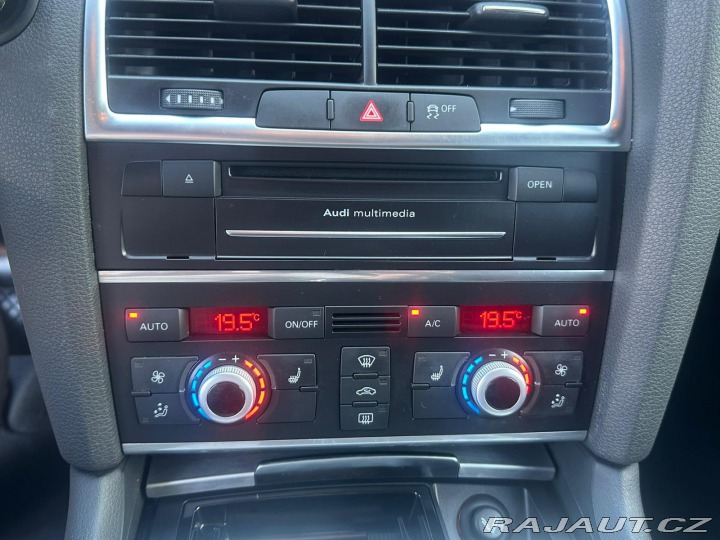 Audi Q7 3.0TDi,180KW,S-LINE,VZDUC 2014