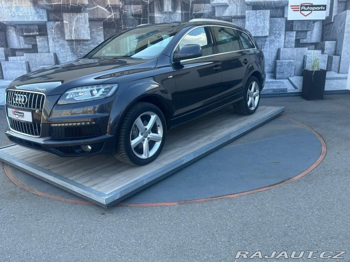 Audi Q7 3.0TDi,180KW,S-LINE,VZDUC 2014