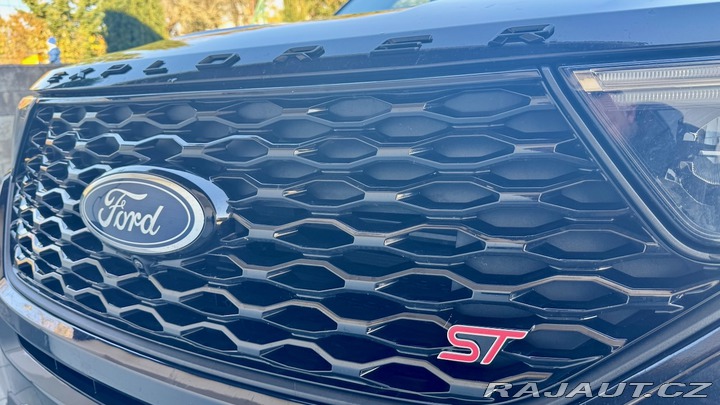 Ford Explorer ST 2020