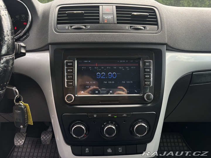 Škoda Yeti 2.0TDI, 4x4, P. senzor 2009