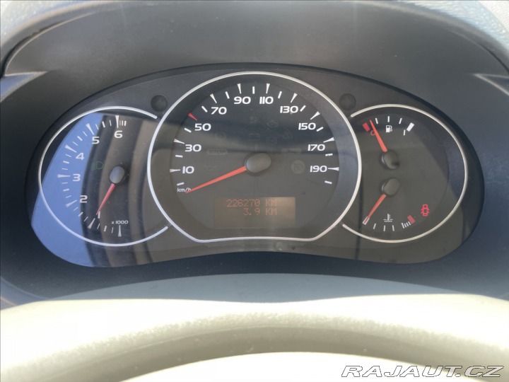 Renault Kangoo 1,5 dci 78kw Tažné Klima 2009