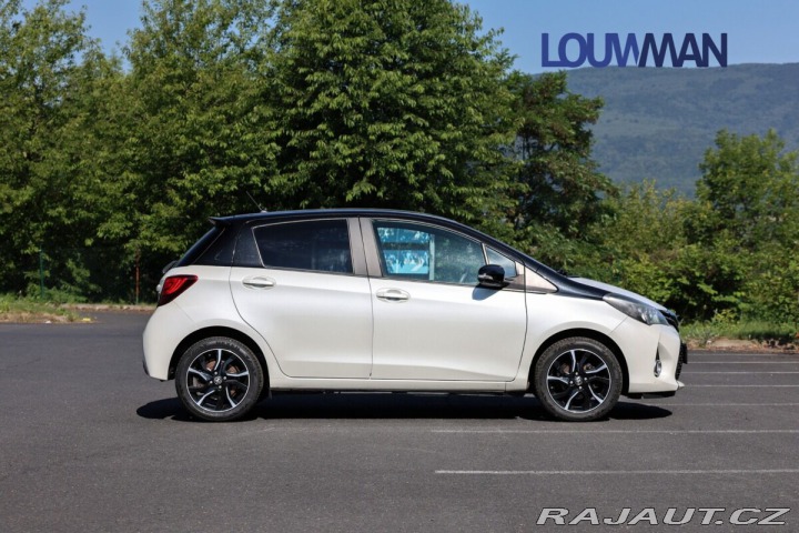 Toyota Yaris 1.33 VVT-i Selection Sens 2016