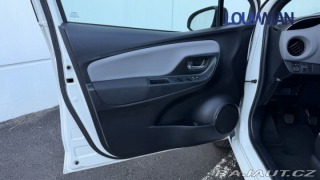 Toyota Yaris 1.33 VVT-i Selection Sens 2016