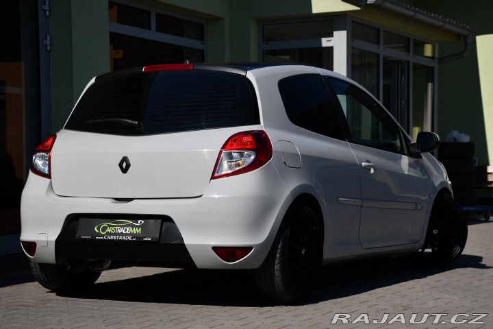 Renault Clio 1,2i 55KW SPORT 2xKOLA 2013