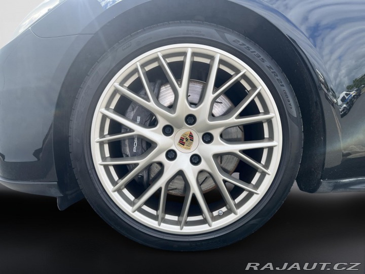 Porsche Panamera 4 2020
