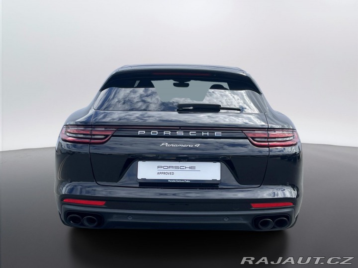 Porsche Panamera 4 2020