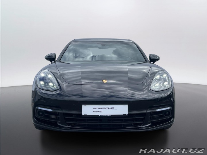 Porsche Panamera 4 2020