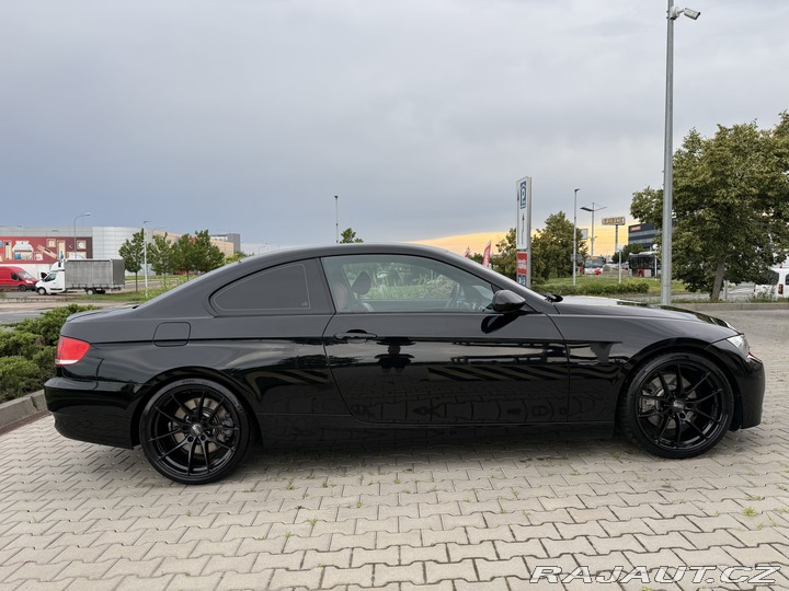 BMW 3 330I E92 2006