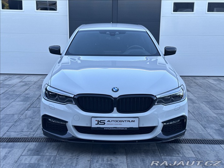 BMW 5 3,0 530d 265PS  M Perform 2017