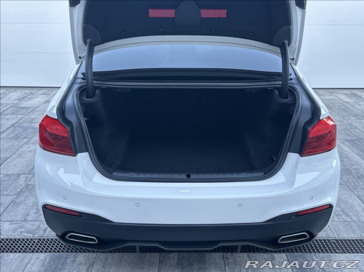 BMW 5 3,0 530d 265PS  M Perform 2017