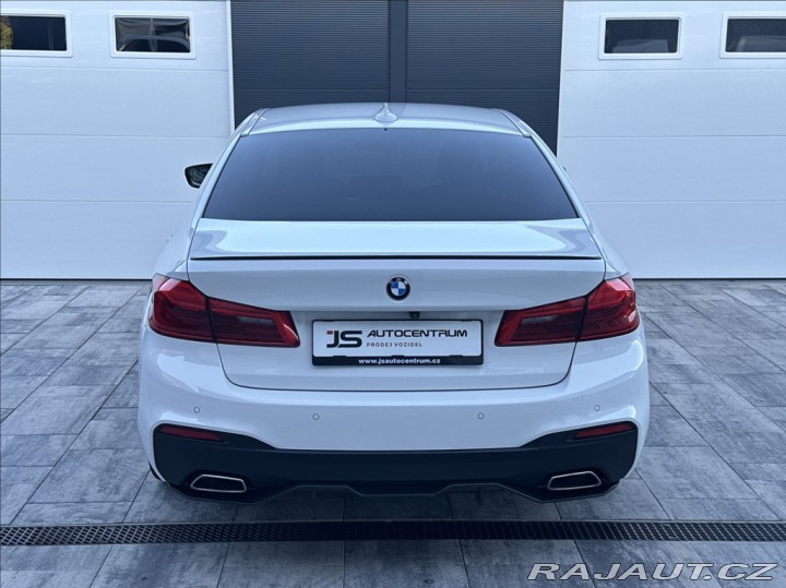BMW 5 3,0 530d 265PS  M Perform 2017