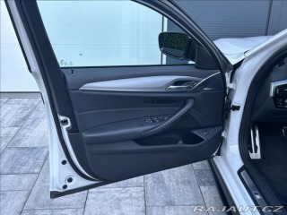 BMW 5 3,0 530d 265PS  M Perform 2017