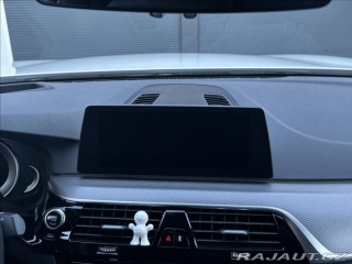 BMW 5 3,0 530d 265PS  M Perform 2017
