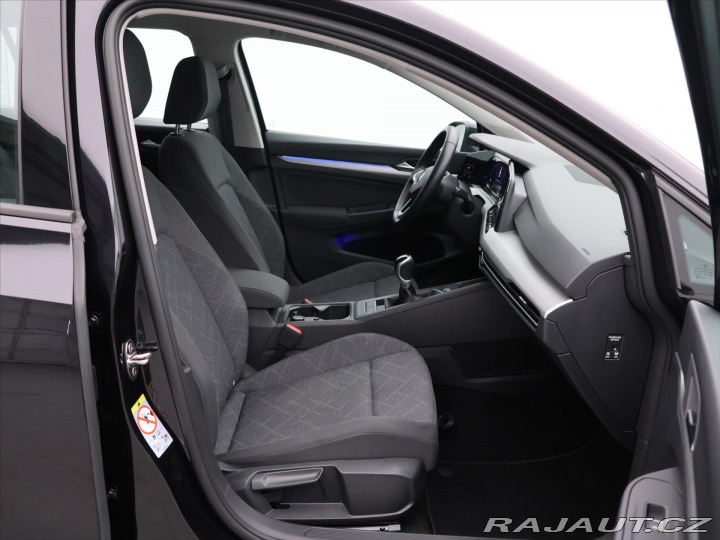 Volkswagen Golf 1.0 TSI 81kW CZ Life LED 2021
