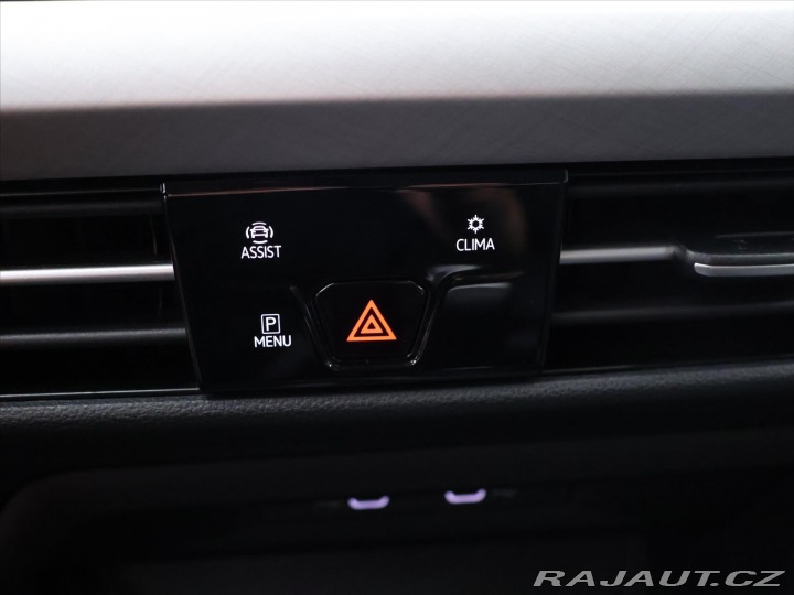 Volkswagen Golf 1.0 TSI 81kW CZ Life LED 2021