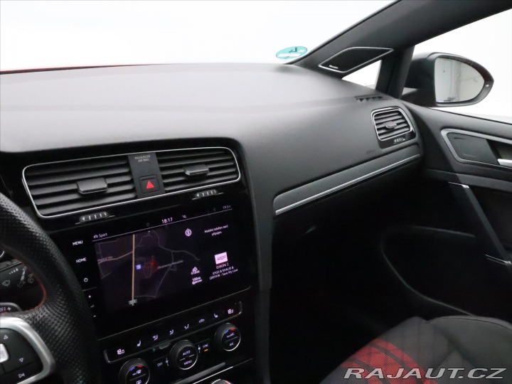 Volkswagen Golf 2,0 TSI 213kW GTI TCR Pan 2020