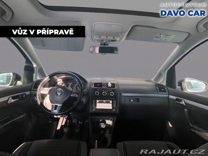 Volkswagen Touran 1,6 TDI Cup Panorama Serv 2015
