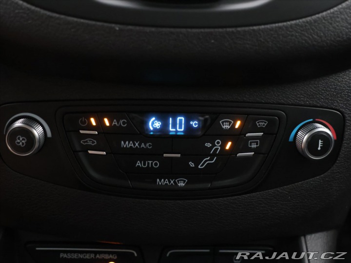 Ford Tourneo Courier 1,0 EB 74kW Titanium CZ 1 2016