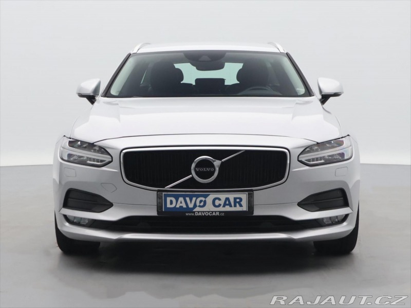 Volvo V90 2,0 T5 184kW Momentum CZ