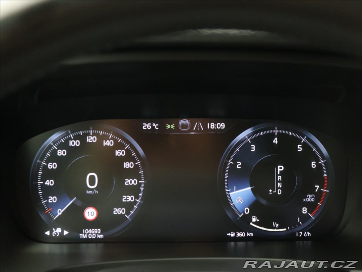 Volvo V90 2,0 T5 184kW Momentum CZ 2019