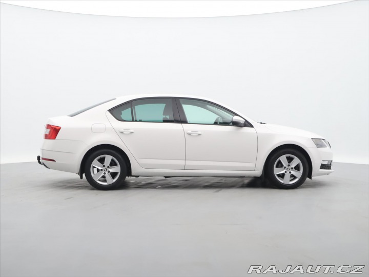 Škoda Octavia 1,6 TDI 85kW Ambition CZ 2017