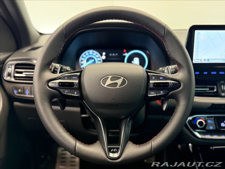 Hyundai i30 1,5 T-GDI GO NLINE! AT 2025