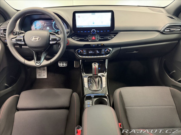 Hyundai i30 1,5 T-GDI GO NLINE! AT 2025