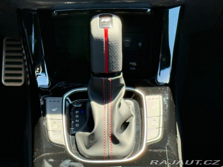 Hyundai i30 1,5 T-GDI GO NLINE! AT 2025