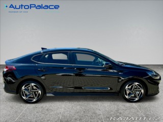 Hyundai i30 1,5 T-GDI GO NLINE! AT 2025