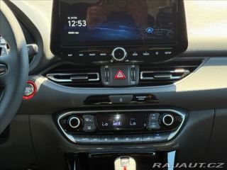 Hyundai i30 1,5 T-GDI GO NLINE! AT 2025