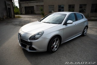 Alfa Romeo Giulietta 1,7   TBI QUADRIFOGLIO VE 2011