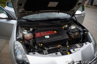 Alfa Romeo Giulietta 1,7   TBI QUADRIFOGLIO VE 2011