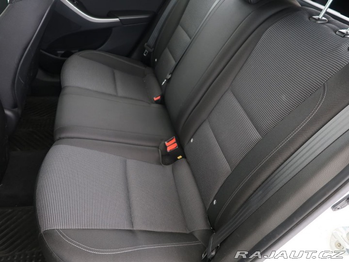 Hyundai i30 1.6i,88kw,Klima,Manuál,CZ 2016