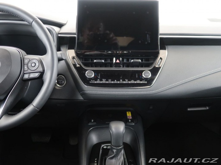 Toyota Corolla 1.8,Hybrid,e-CVT,Comfort, 2025