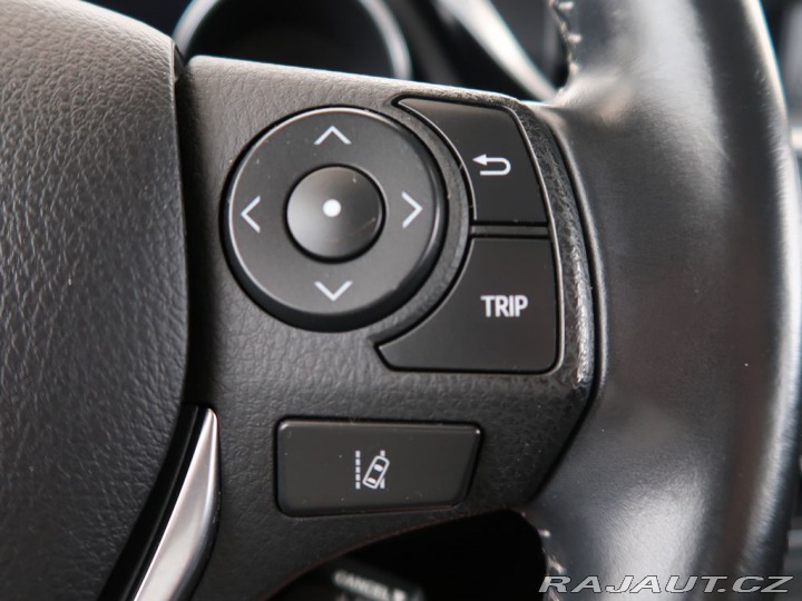 Toyota Auris 1.8,Hybrid,e-CVT,ActiveTr 2018