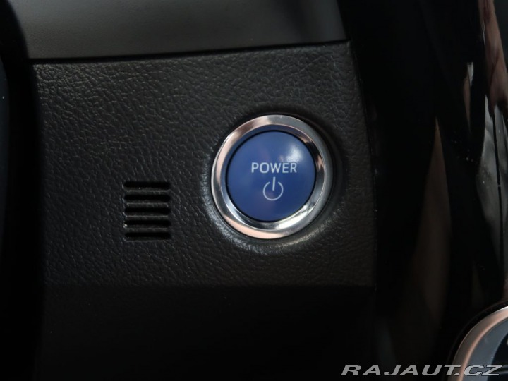 Toyota Auris 1.8,Hybrid,e-CVT,ActiveTr 2018