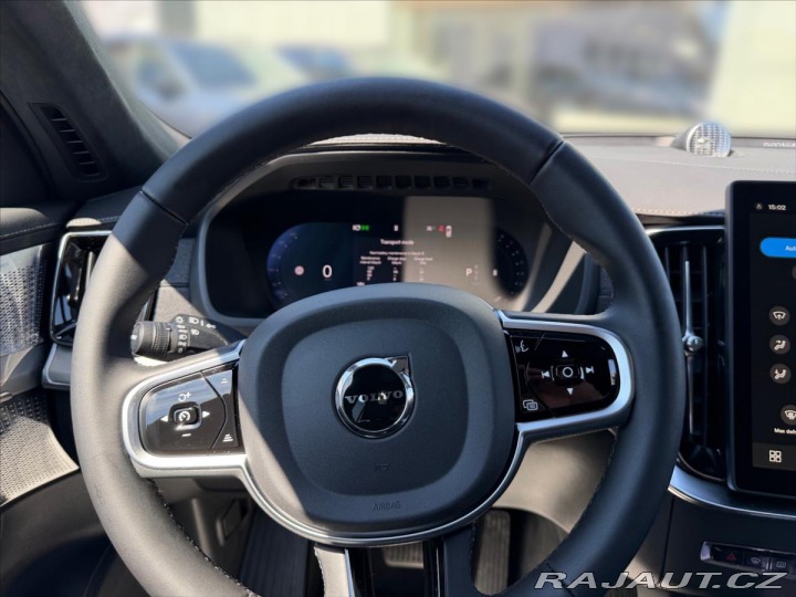 Volvo XC90 2,0 B5 Ultra Black Editio 2026