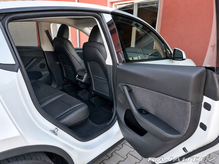 Tesla Model Y Performance 393 kW SOH 92 2023