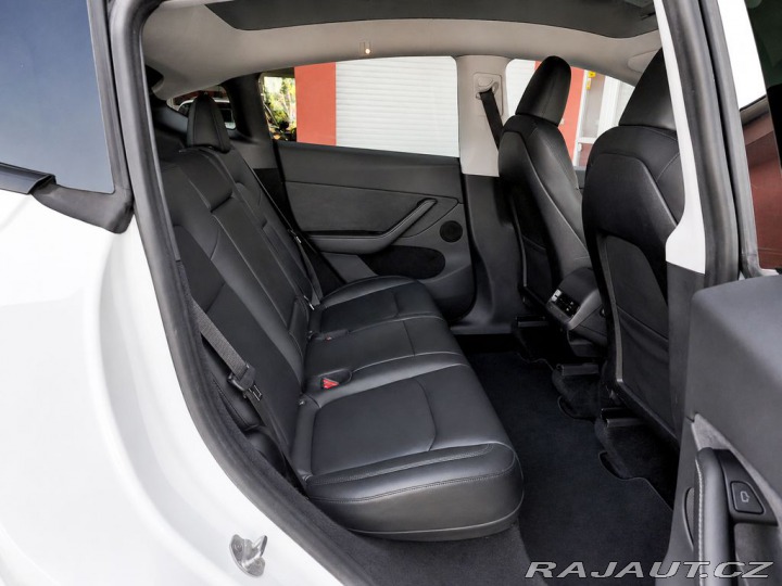 Tesla Model Y Performance 393 kW SOH 92 2023
