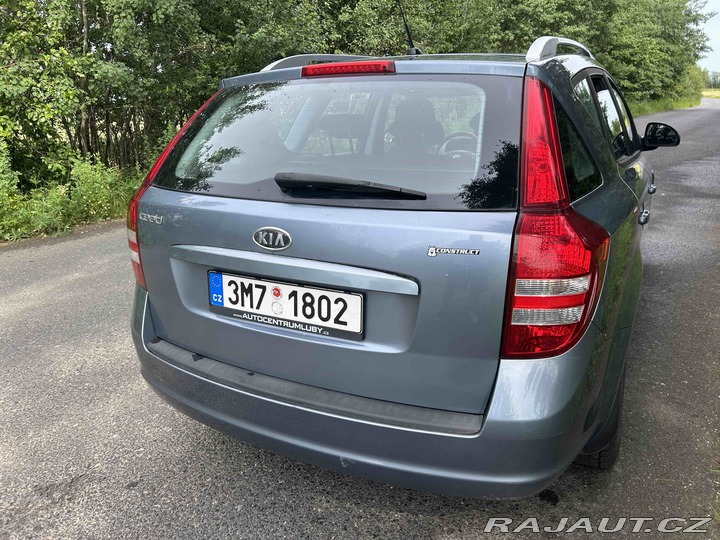 Kia Ceed osobní 2009